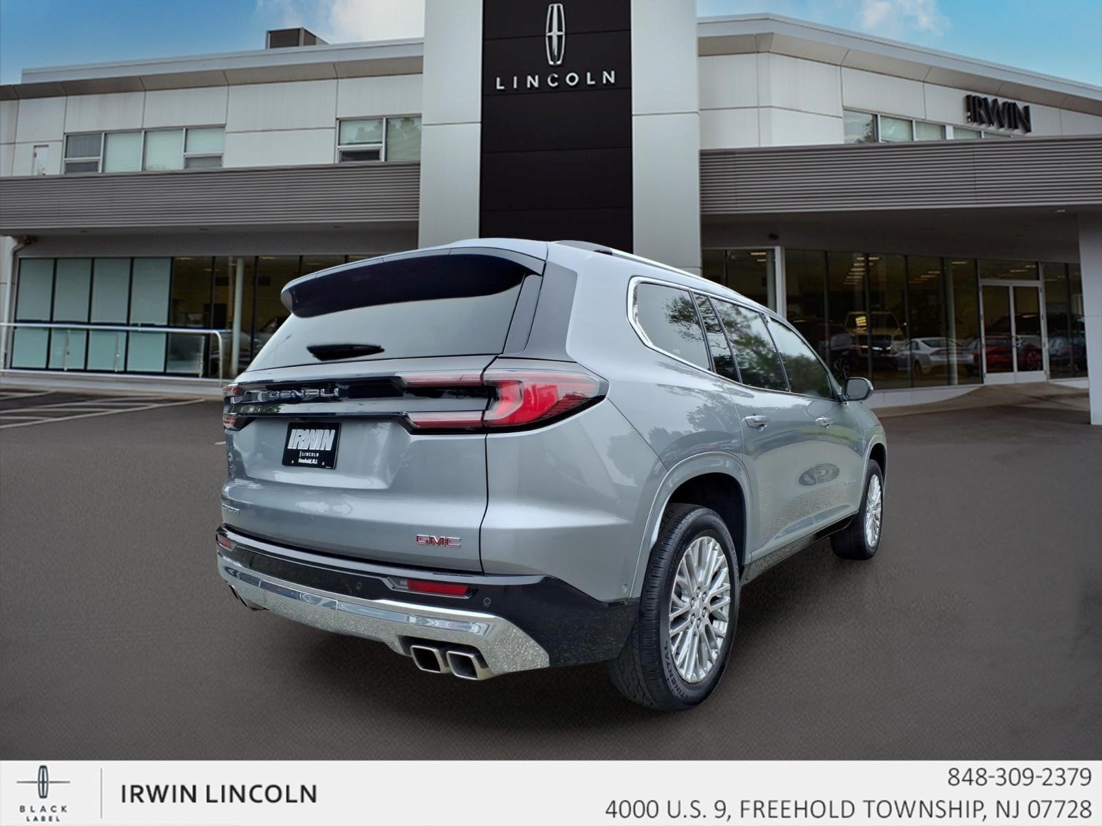 2024 GMC Acadia Denali