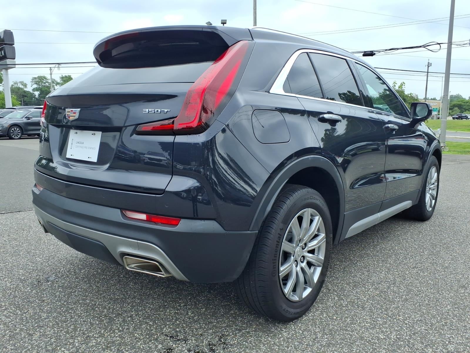 2023 Cadillac XT4 Premium Luxury