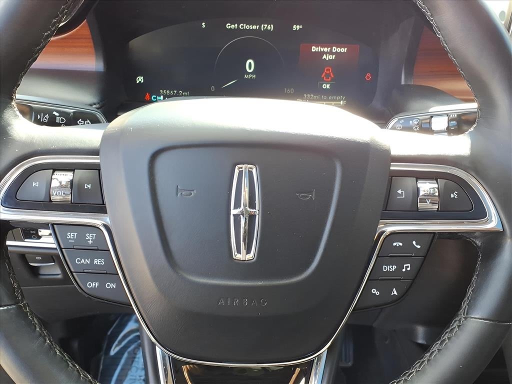 2022 Lincoln Nautilus Reserve