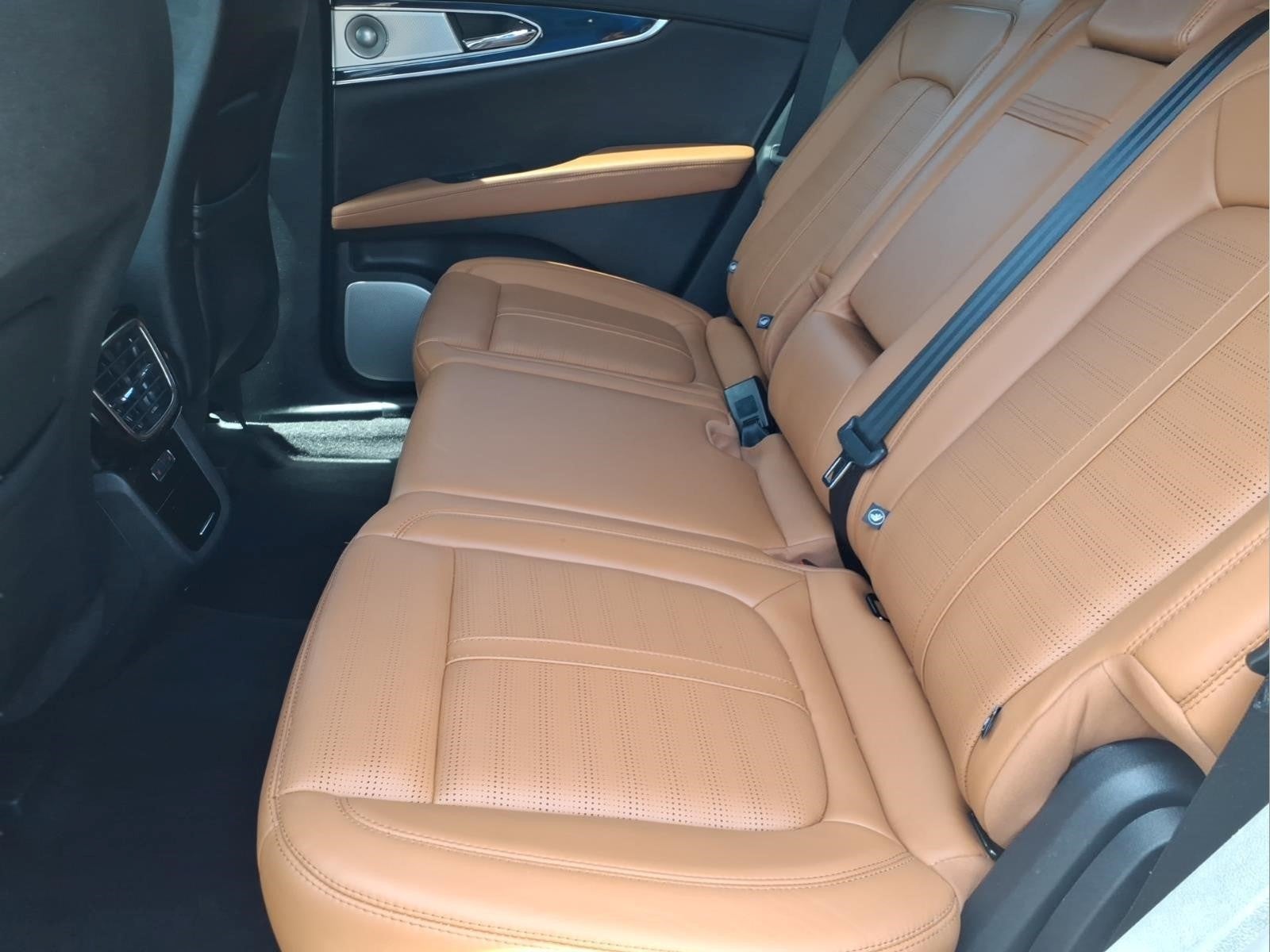 2023 Lincoln Nautilus Black Label