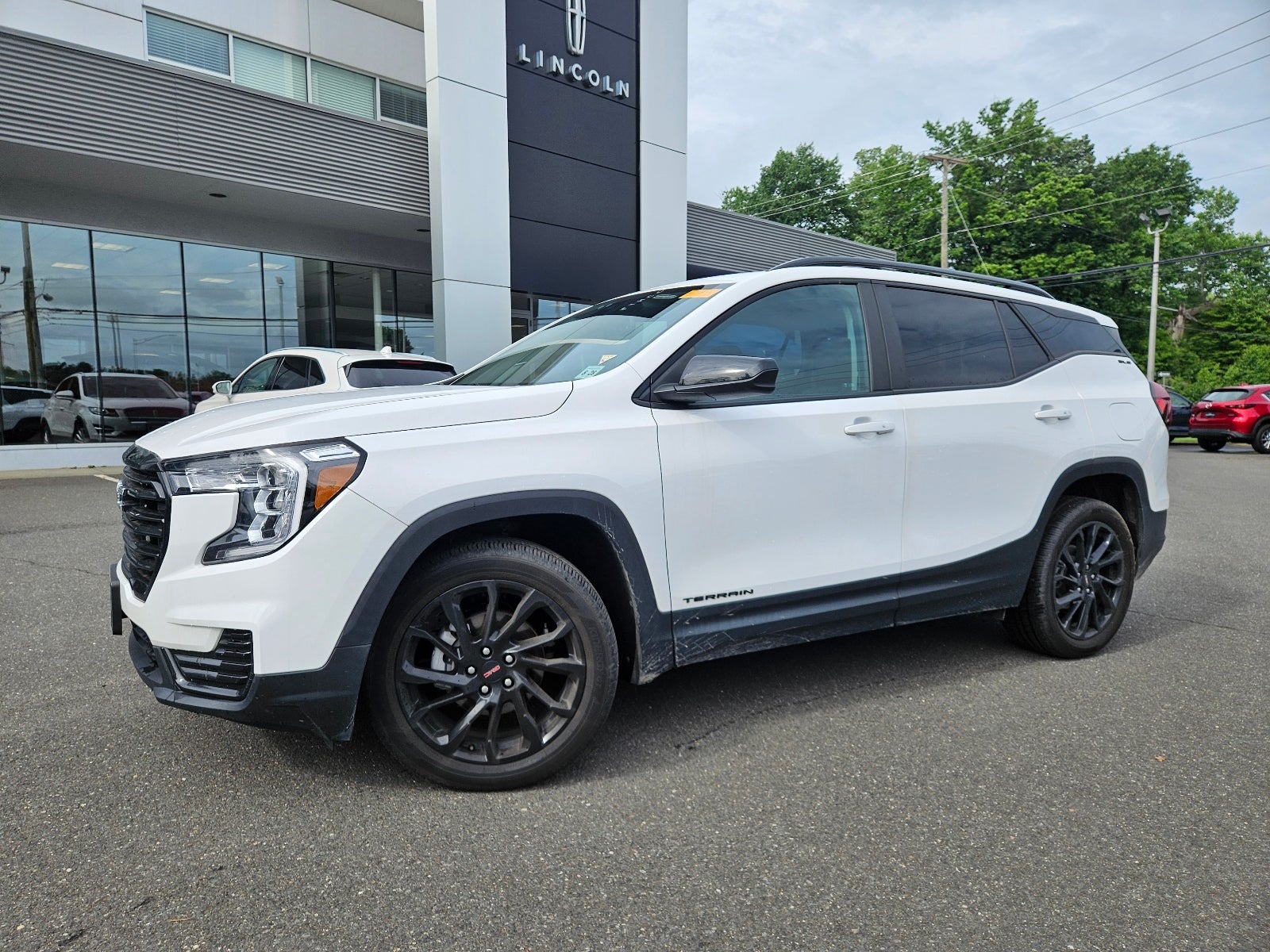 2023 GMC Terrain SLE AWD's photo