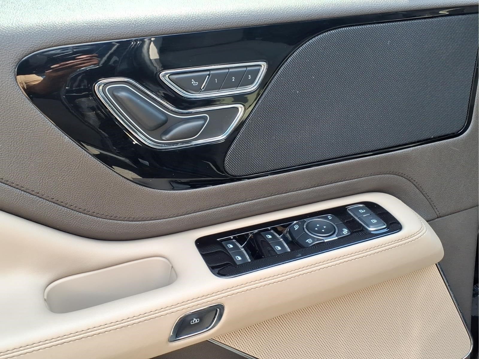 2024 Lincoln Aviator Premiere Premium