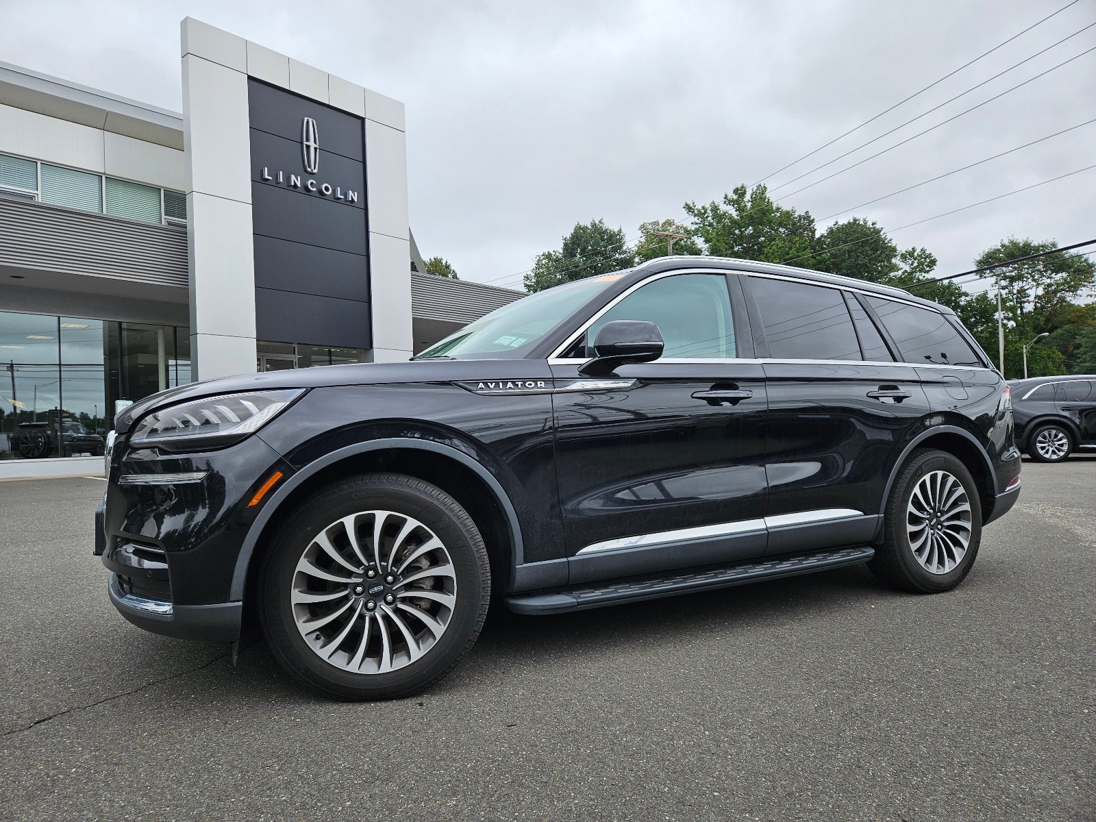 2023 Lincoln Aviator Standard